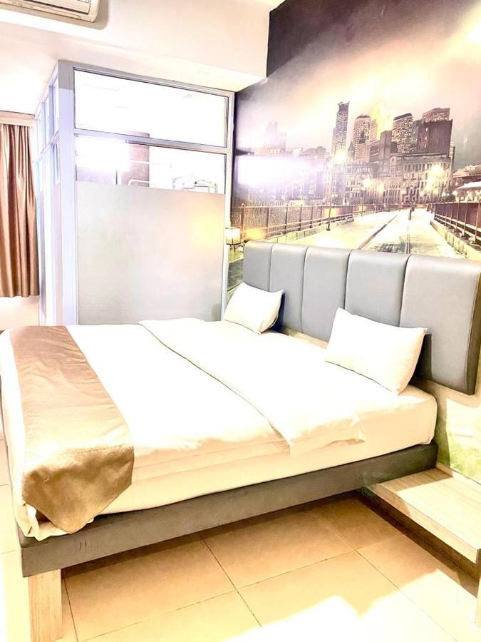 Os Hotel Tanjung Uncang Sagulung Eksteriør bilde